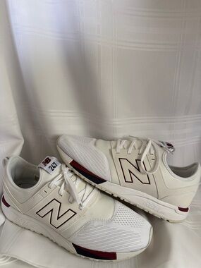 Men’s New Balance Sneakers